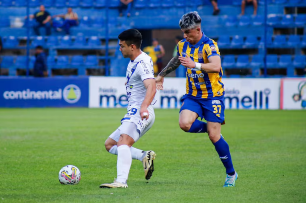 Trận đấu Esportes Đấu Trường Danh Vọng giữa Luqueno và Sportivo Ameliano